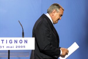 Francúzsky expremiér Raffarin odchádza z politiky, zakladá mimovládku