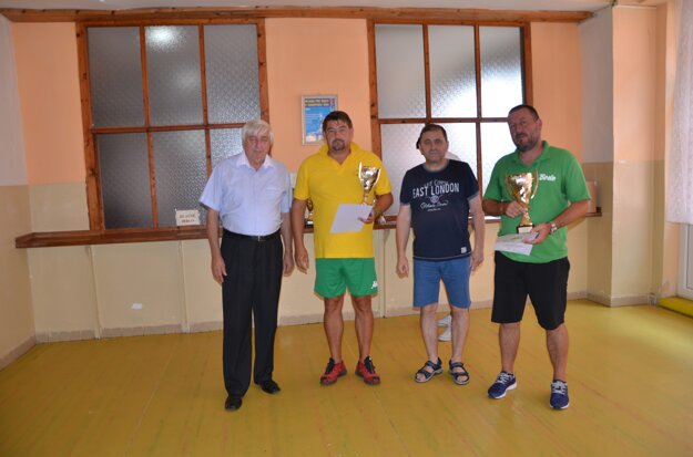 Dorast, zľava: J. Chanas, J. Švehla (Gemerská Hôrka), J. Džubák, M. Ďurský (Rožňavské Bystré).