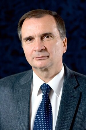 Dekan prof. Ing. STANISLAV UNČÍK, PhD.