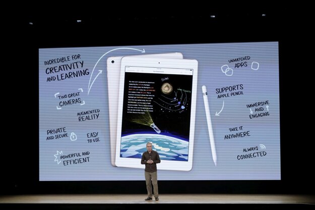Greg Joswiak, viceprezident spoločnosti Apple pre produktový marketing.