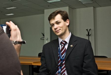 2.jpg 2.jpg