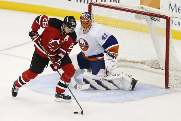 islanders_devils_hockey634646235023_r7993_res.jpg