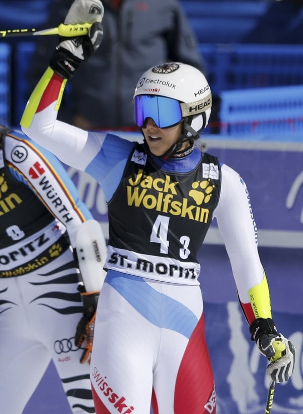 switzerland_alpine_sking_world_cup_final_r5621_res.jpeg switzerland_alpine_sking_world_cup_final_r5621_res.jpeg