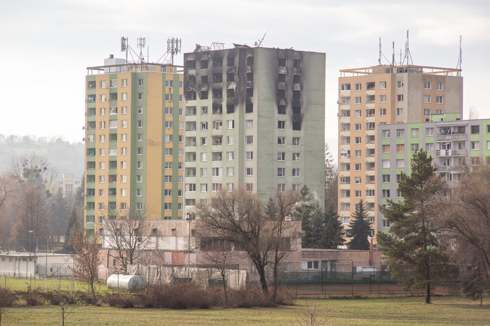 Pripojiť zosilňovač pred bombardovanie