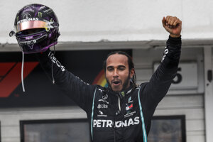 Lewis Hamilton vyhral Veľkú cenu Maďarska 2020.
