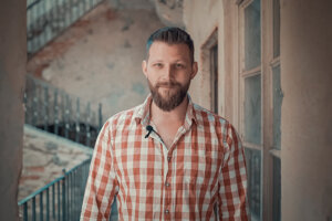 Autor projektu Peter Marek. 