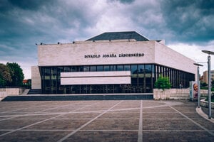 Nová budova Divadla Jonáša Záborského v Prešove. 