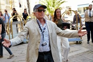 Americký herec a producent Michael Douglas na filmovom festivale v Karlových Varoch.