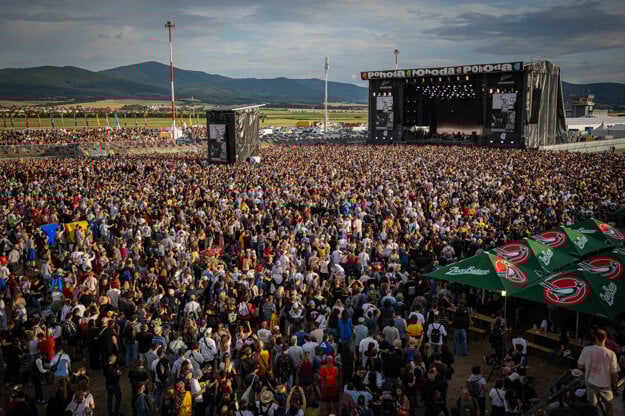 Festival je známy tým, že ho navštevujú viaceré generácie. (zdroj: SME/Marko Erd)