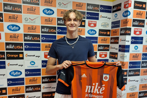 Peter Doroš podpísal s MFK Ružomberok profesionálnu zmluvu.