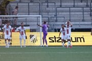 Smútok a frustrácia hráčov Spartaka po inkasovanom góle.