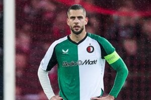 Nečakaný zvrat. Hancko ostáva vo Feyenoorde, prestup do Al Nassr stroskotal