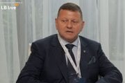 Valerij Zalužnyj, ukrajinský veľvyslanec v Londýne, počas rozhovoru s LB.ua. 