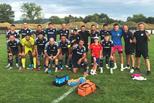 Futbalisti Čeľadíc začali sezónu výhrou 2:0 v Zbehoch. 