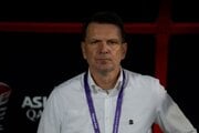 Slovenský tréner Štefan Tarkovič na lavičke Kirgizska na Ázijskom pohári 2023. 