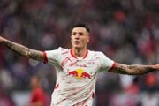 Benjamin Šeško v drese RB Lipska.