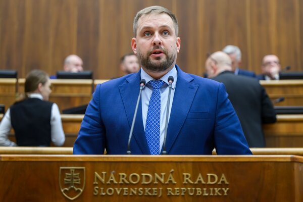 Minister zdravotníctva Kamil Šaško.