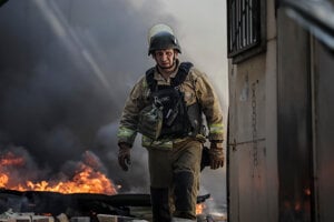 Putin Trump samit: Putin stále hovorí o potrebe odstrániť príčiny vojny, za zastavenie bojov chce podľa médií Doneckú oblasť