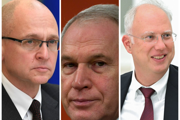 Muži blízki Putinovi - Sergej Kirijenko, Juri Kovalčuk a Kirill Dmitriev.