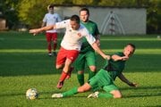 Záber zo stretnutia Strekov - Obid 1:4.