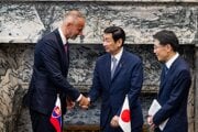 Richard Raši sa v Japonsku stretol s tamojším predsedom snemovne radcov Masakazuom Sekigučim.