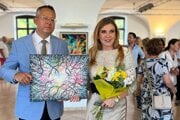 Poslankyňa Jana Vaľová s ministrom financií Ladislavom Kamenickým na výstave Arte Castell.