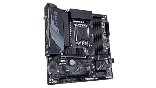 Gigabyte B760M Gaming X AX nie je zbytočne drahý model, má dobre vyriešené napájanie, nájdeš tu dvojicu M.2 portov, rýchlu Wi-Fi a, samozrejme, aj dobrý softvér pre jednoduché nastavenie chladenia a pretaktovania. Ak máš nazvyš pár eur, tak sa poobzeraj po modeli s PCIe 5.0, čo pomôže grafickej karte pri náročných hrách. (zdroj: Gigabyte)