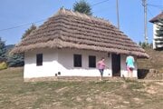 Dom Deduška Večerníčka, ako ho volajú nielen miestni, je jednou z atrakcií v Novej Sedlici.