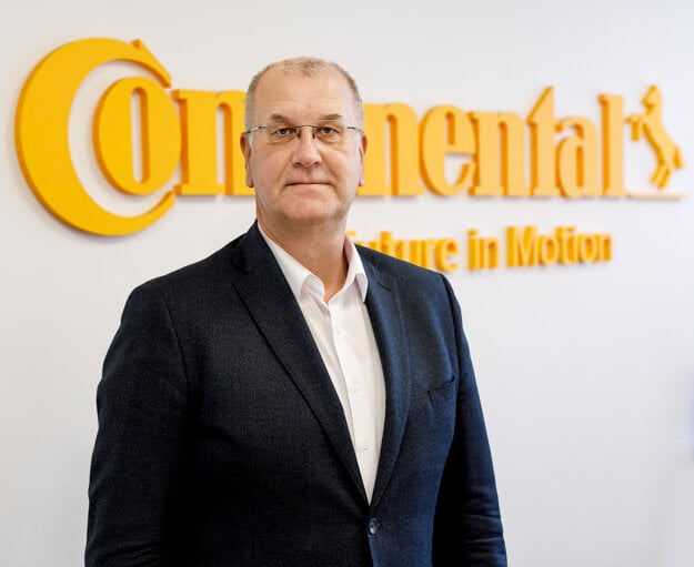Ing. Ladislav Rosina, PhD., generálny riaditeľ Continental Tires Slovakia.