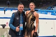 Vanesa Šelmeková s trénerom Rastislavom Vrlakom v Pekingu.