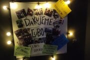 Na festivale vystavili i nástenku, ktorou si uctili pamiatku Ľuboša Dzúrika, ktorý pred viac ako 40 rokmi festival založil spolu s kapelou Chór Vážskych Muzikantov.