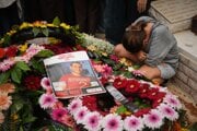 Hrob zavraždeného izraelského rukojemníka Tamira Nimrodiho. Jeho telo bolo vrátené z Gazy v rámci dohody o prímerí medzi Izraelom a Hamasom. 