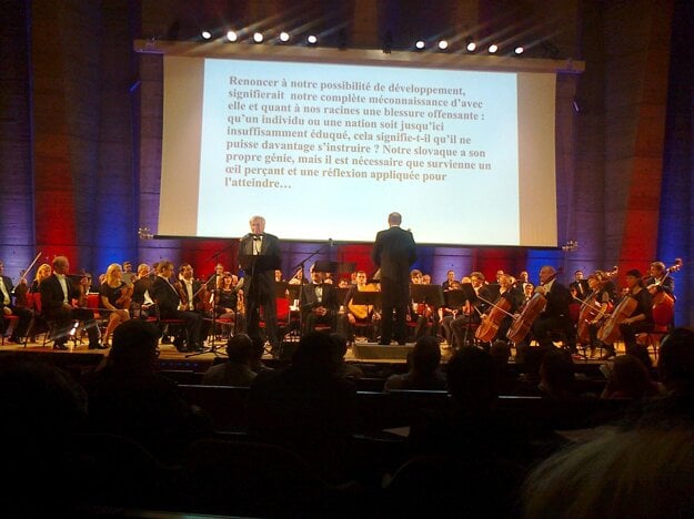 Dušan Jamrich recites works of Štúr and his companions in UNESCO