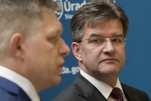 Government of PM Robert Fico (left) endorses Lajčák as its official candidate. 