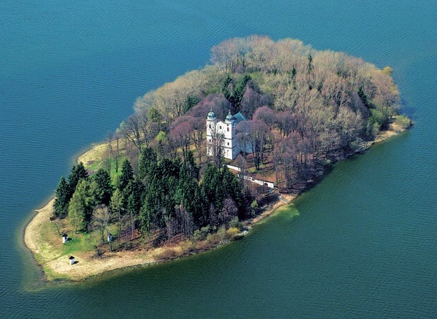 Slanický ostrov (Oravský priehrada dam)