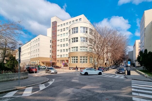 The Bezručova Polyclinic is serving patients again, after 17 years.
