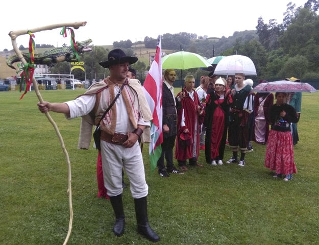 Catching the crocodile in Banská Belá