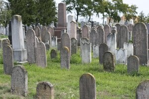 Jewish cemetery in Dunajská Streda