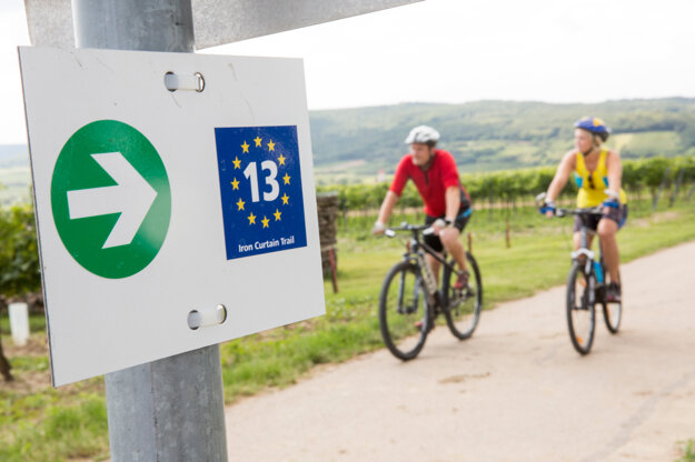 The Iron Curtain Trail EuroVelo 13 is a long-distance cycling route 10,400 km long and connects the Barents and the Black Sea along the line of the former Iron Curtain.