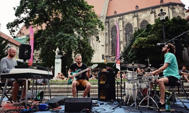 World Music will sound at the St. Martin's Cathedral also in 2016.