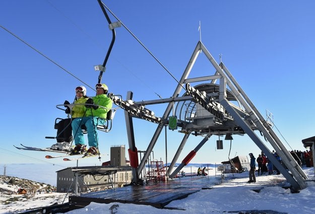 The lift form Skalnaté Pleso to Lomnický štít