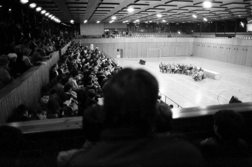 Discussion in the Bardejov sports hall.