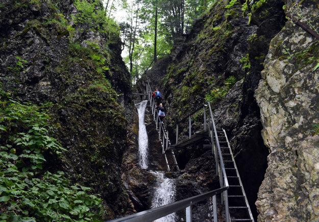 The Jánošíkové diery gorge, which is divided into three hiking trails, is one of the most popular places to climb in Terchová.