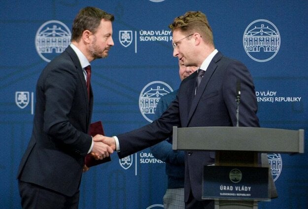 Prime Minister Eduard Heger and Medical Trade Unions chair Peter Visolajský reached an agreement on November 26.
