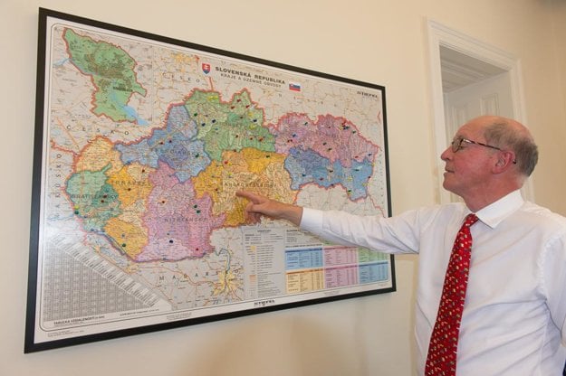 Ambassador Sedgwick reviews his visits around Slovakia. 