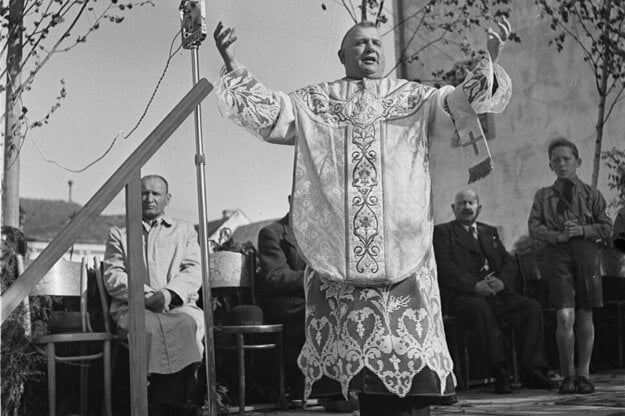 Jozef Tiso, a Catholic priest and president of the Slovak State during the Second World War, was sentenced to death on April 15, 1947. He died three days later.