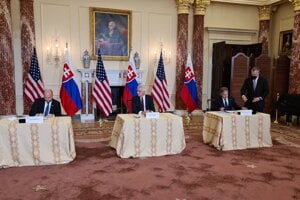 Defence Minister Jaroslav Naď and US Secretary of State Antony Blinken signed the US-Slovak Defence Cooparetion Agreement in Washington on February 3.