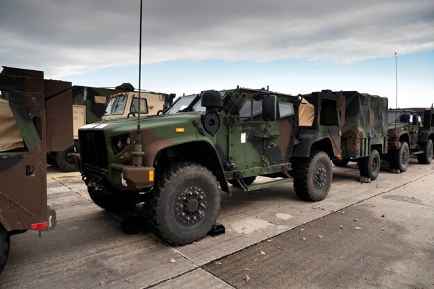 US armed forces taking a break at the military base in Kuchyňa.