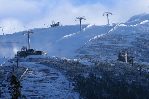 Ski resorts, including the pictured Jasná ski resort in the Low Tatras, are preparing for the opening of the ski season this weekend.
