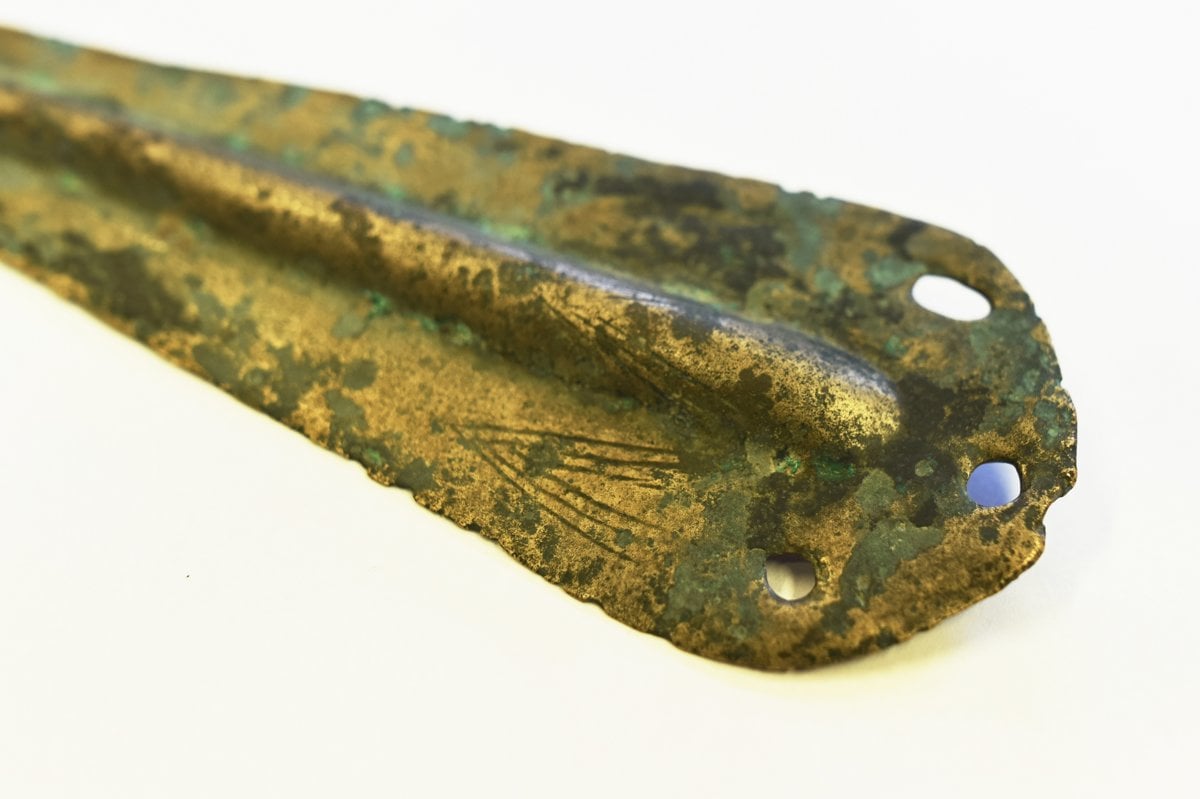 Young man finds 4,000-year-old dagger by accident